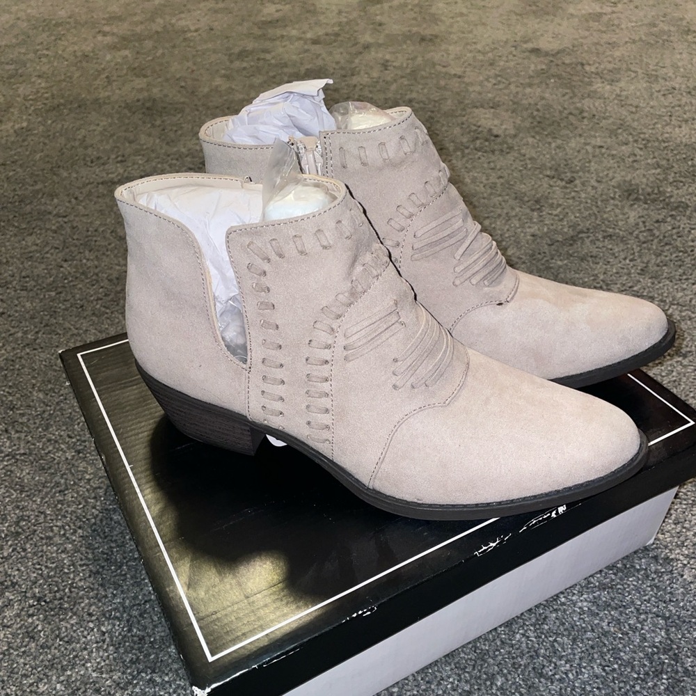 womens boots